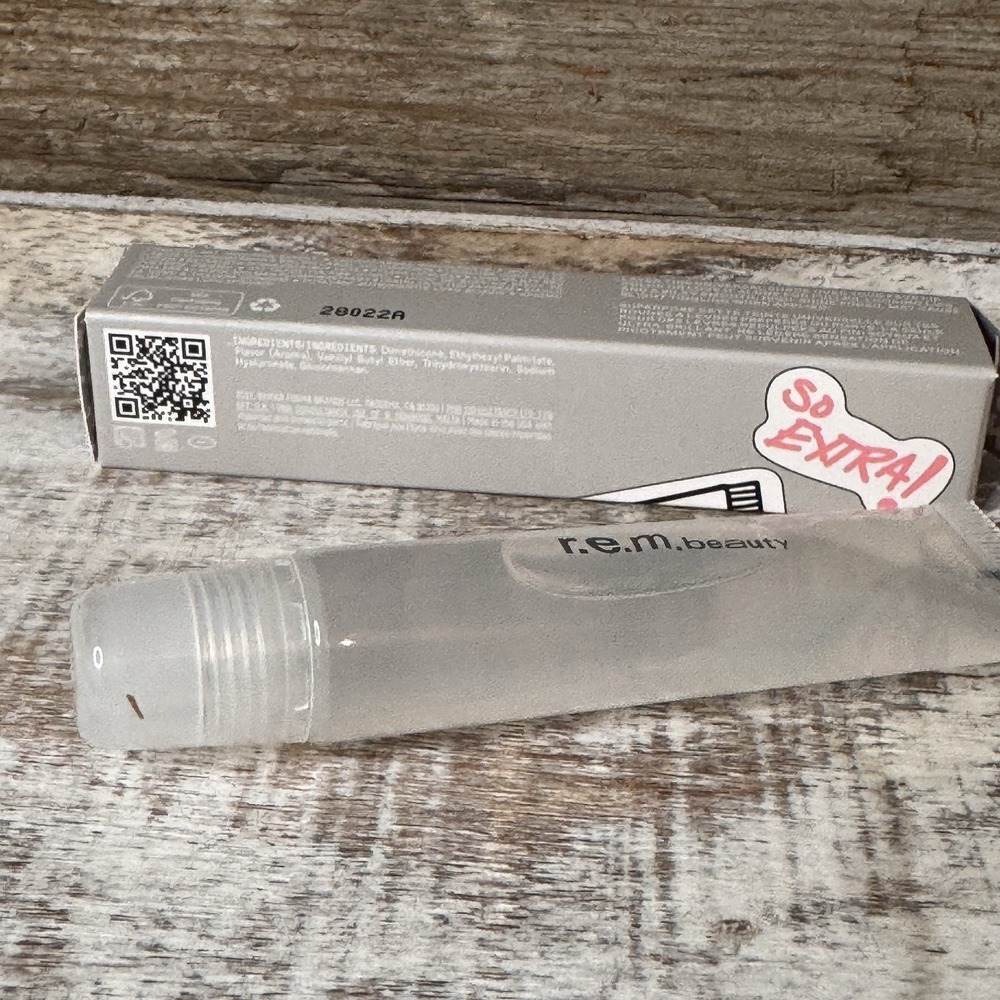 REM Beauty XL Utmost Importance Plumping Lip Gloss 15ml JUMBO Clear | Ariana $22 - Picture 6 of 8